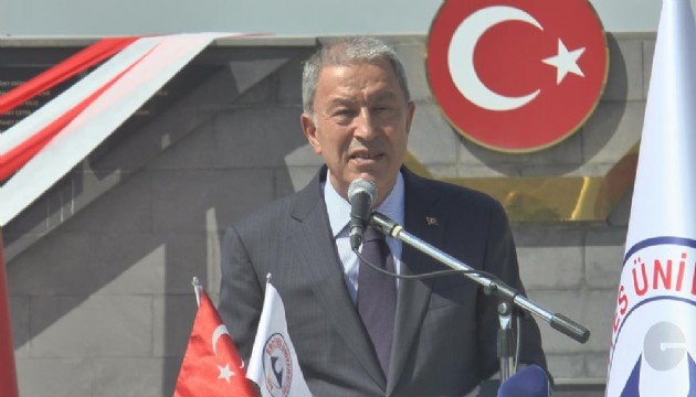 Hulusi Akar: Suriyeliler vasıtasıyla bir fitne fesat tezgahlanmaya çalışıldı