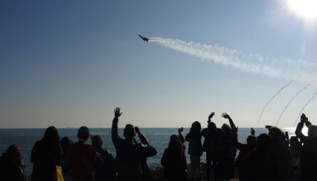 SOLOTÜRK, Mersin'de prova uçuşu yaptı