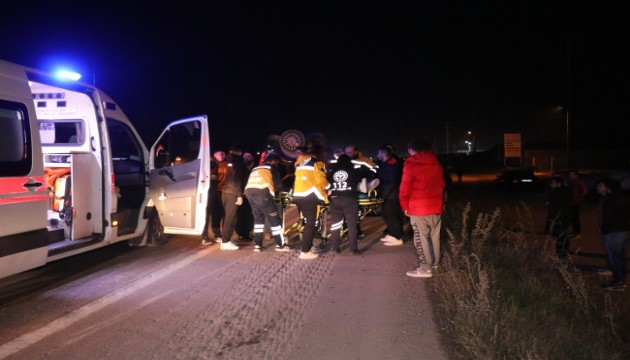 Motosiklet ikiye bölündü: 1 ölü, 1 yaralı