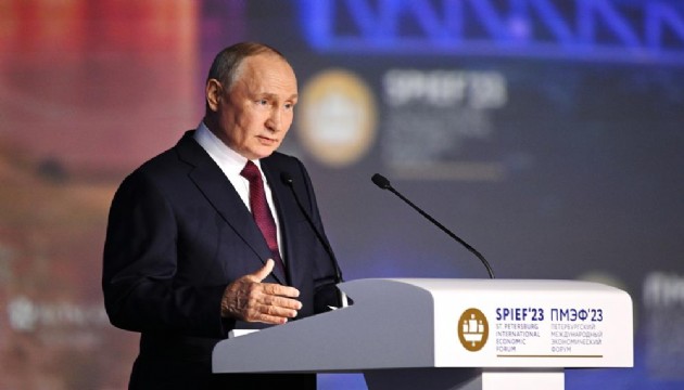 Putin: İlk nükleer başlıklar Belarus'a teslim edildi