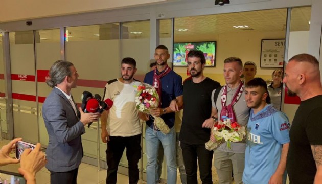 Trabzonspor'un yeni transferlerine coşkulu karşılama