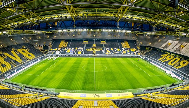 Türkiye'nin kilitlendiği stadyum: Signal Iduna Park