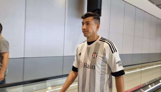 Beşiktaş'ın son transferi Zaynutdinov, TFF'ye bildirildi