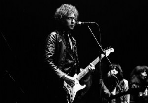 Nobel Edebiyat Ödülü Bob Dylan'a!