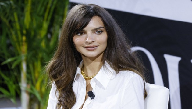 Emily Ratajkowski: Beni küçük bir et parçası olarak gördüler