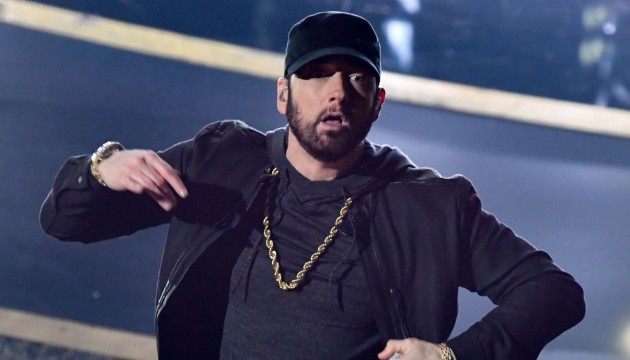 Eminem'den yeni rekor