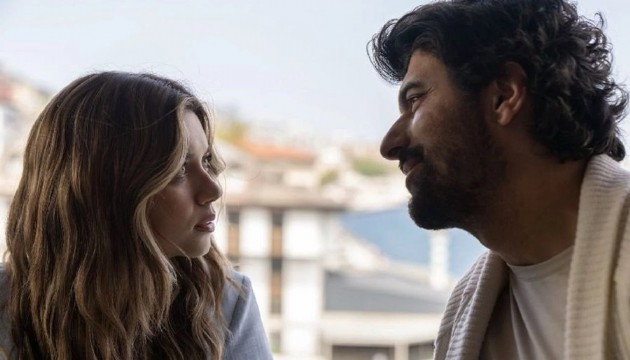 Afra Saraçoğlu ve Engin Akyürek başrolde: İstanbul Aşkım dizisi geliyor