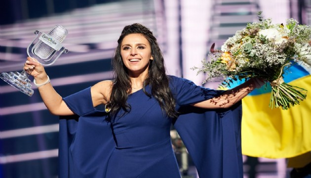 Rusya, Eurovision birincisi Jamala'yı her yerde arıyor!