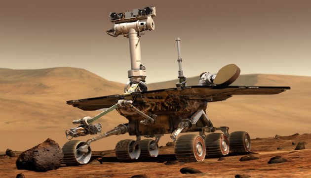 Yüzeye sıkışan Mars aracı görüntülendi