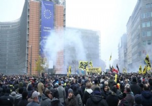 Brüksel'de göç protestosu