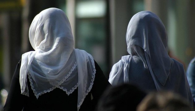 KKTC'de başörtüsü kararı