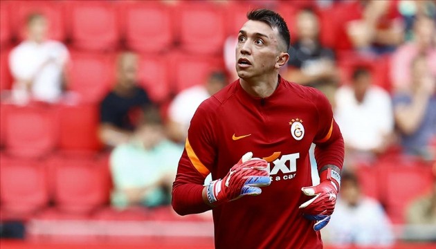 Muslera açıkladı: Neden Türkçe röportaj vermiyor?