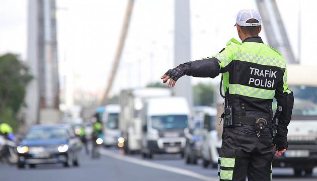 Trafikte denetimler sürüyor!