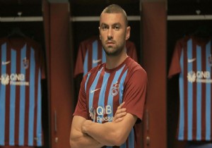 Burak Yılmaz, o pozisyonu açıkladı