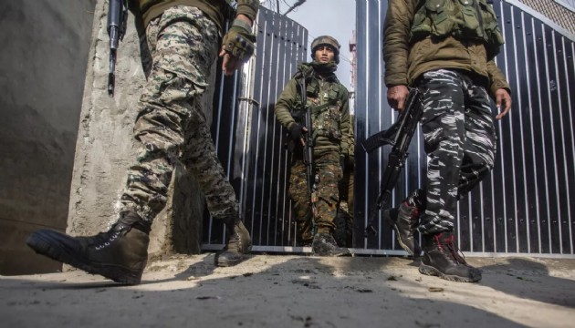 Hindistan ve Pakistan arasında çatışma