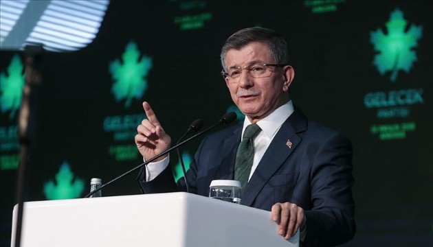 Davutoğlu'ndan yangın tepkisi