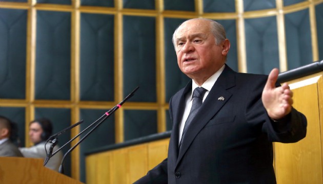 Bahçeli'den Milli Takım'a tebrik