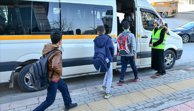 Okul servis ücretlerine zam geldi mi?