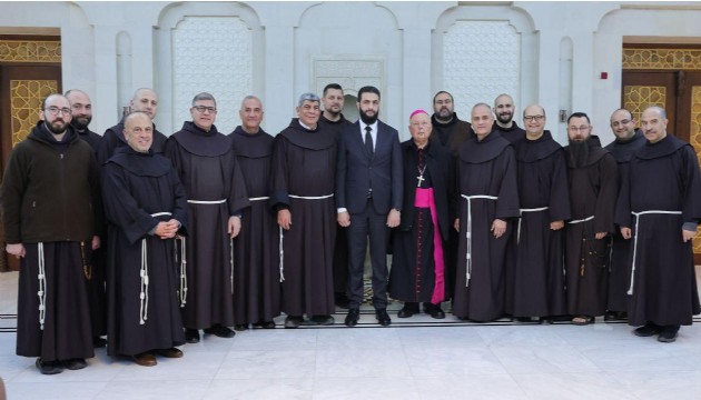 Suriye'deki Hristiyan din adamları, yeni yönetimin lideri Şara'yı ziyaret etti