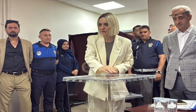 Bir ilçe daha Ak Parti'ye geçti