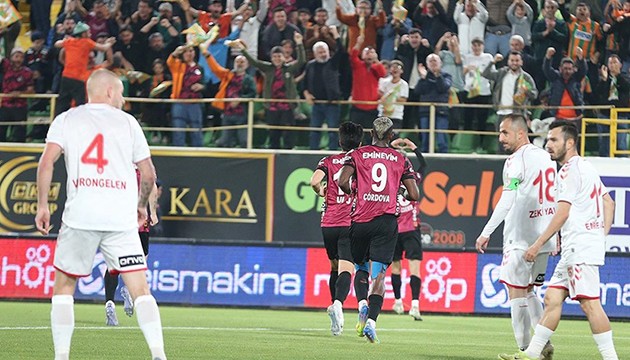 Alanya tek golle galip