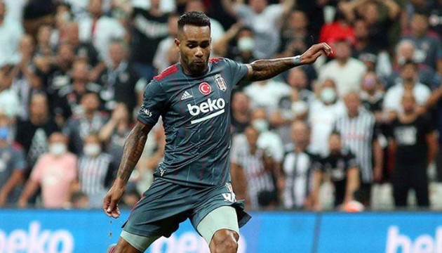 Beşiktaş'tan Alex Teixeira açıklaması