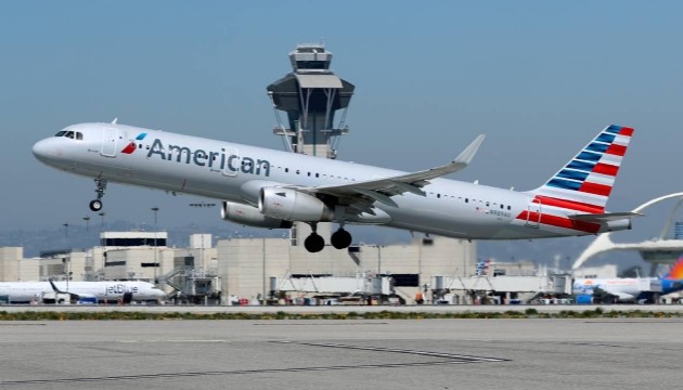 American Airlines, ABD'deki uçuşlarını durdurdu