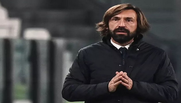 İtalya'da Andrea Pirlo'nun koltuğu sallanıyor