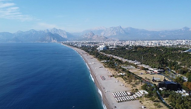 Antalya'da deniz keyfi devam ediyor!