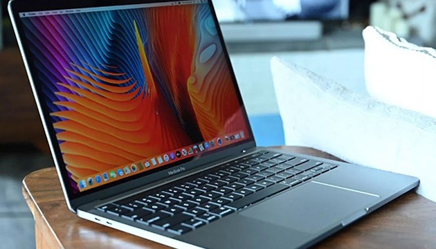 MacBook'un cep yakan fiyatı açıklandı!