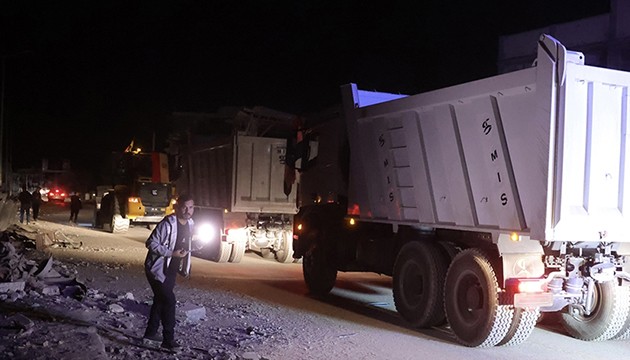 Arama kurtarma ekipleri Gazze'de