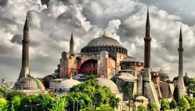 Ayasofya'yı 13 milyon kişi ziyaret etti