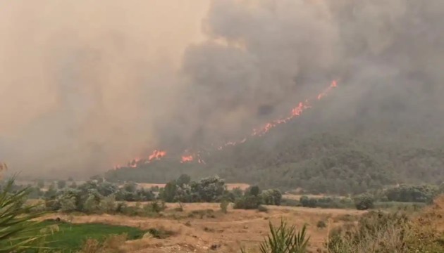 Trafikte yangın engeli! Kapatıldı
