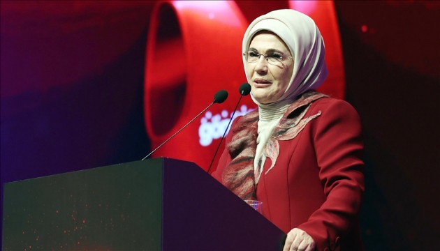 Emine Erdoğan'dan 23 Nisan mesajı