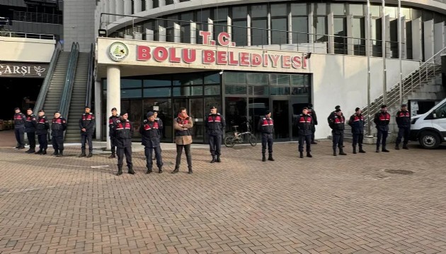 Bolu Belediyesi'nde arama yapılıyor