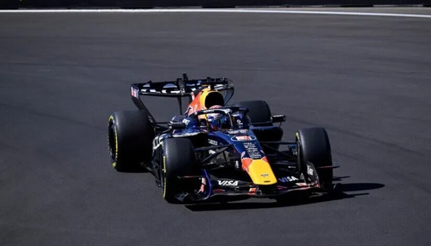 Formula 1 Bahreyn'de Verstappen kazandı