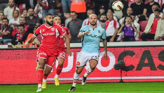 Samsunspor - Başakşehir maçında gol sesi çıkmadı