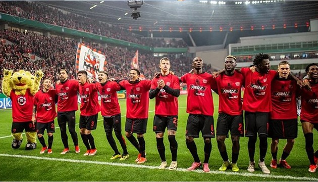 Bayer Leverkusen'de şampiyonluk heyecanı