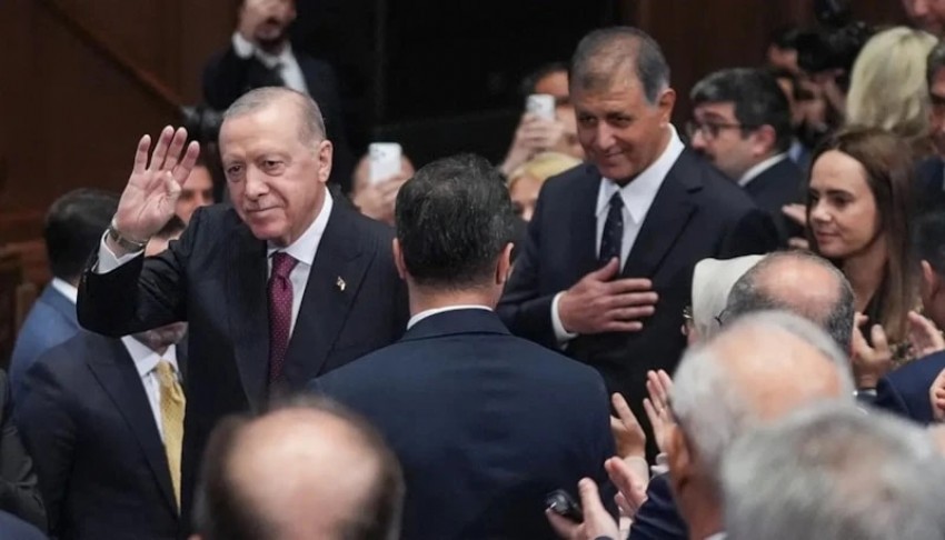 Cemil Tugay'dan içkili mekan çıkışı: İnsanları korkutmaya çalışıyorlar
