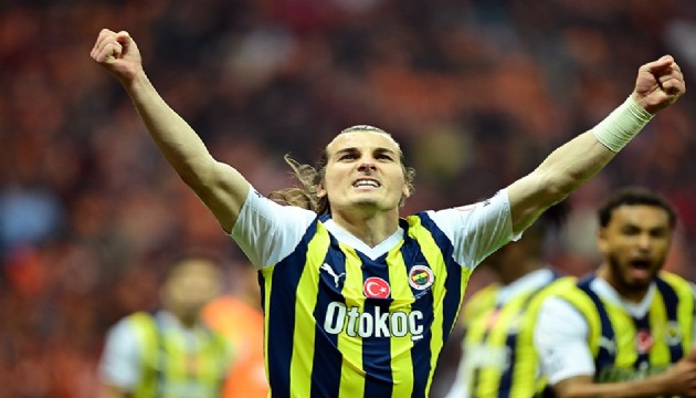 Fenerbahçe Çağlar Söyüncü'yü açıkladı