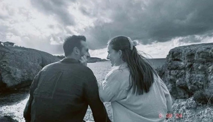 Beril Pozam ve Ersin Arıcı'dan aile pozu geldi