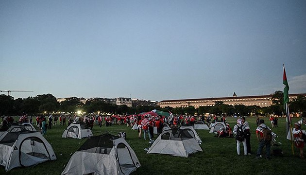 Beyaz Saray'ın karşısında Gazze kampı