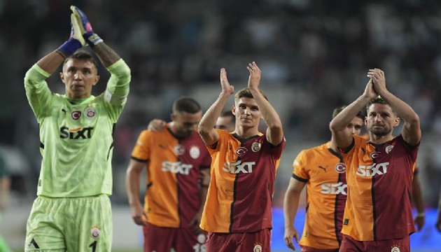 Galatasaray, kadrosunu UEFA'ya bildirdi