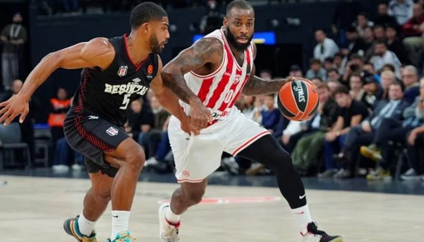 Beşiktaş, Olympiakos'a yenildi