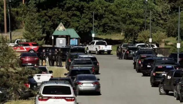 İtfaiyecilere keskin nişancı saldırdı