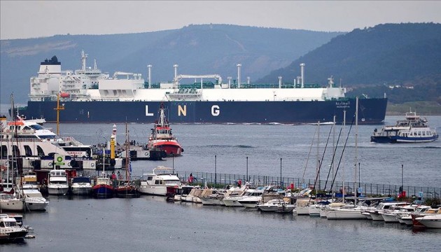 LNG gemisi Türkiye'ye doğru açıldı