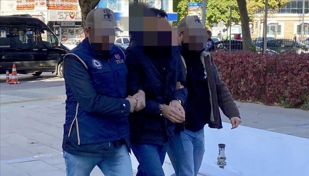 Kırmızı bültenle aranan DEAŞ'lı yakalandı