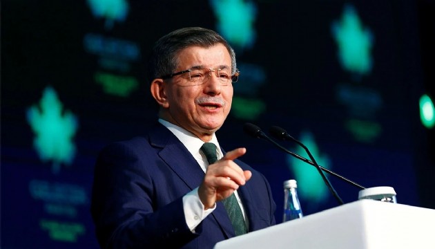 Davutoğlu'ndan hükümete tebrik