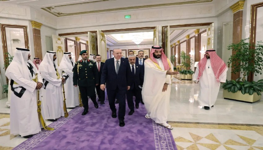 Mekke Anlaşması imzalandı