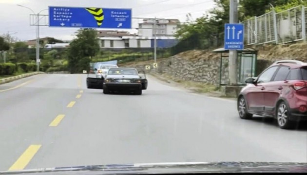 Düğün konvoyunda tehlikeli hareket!